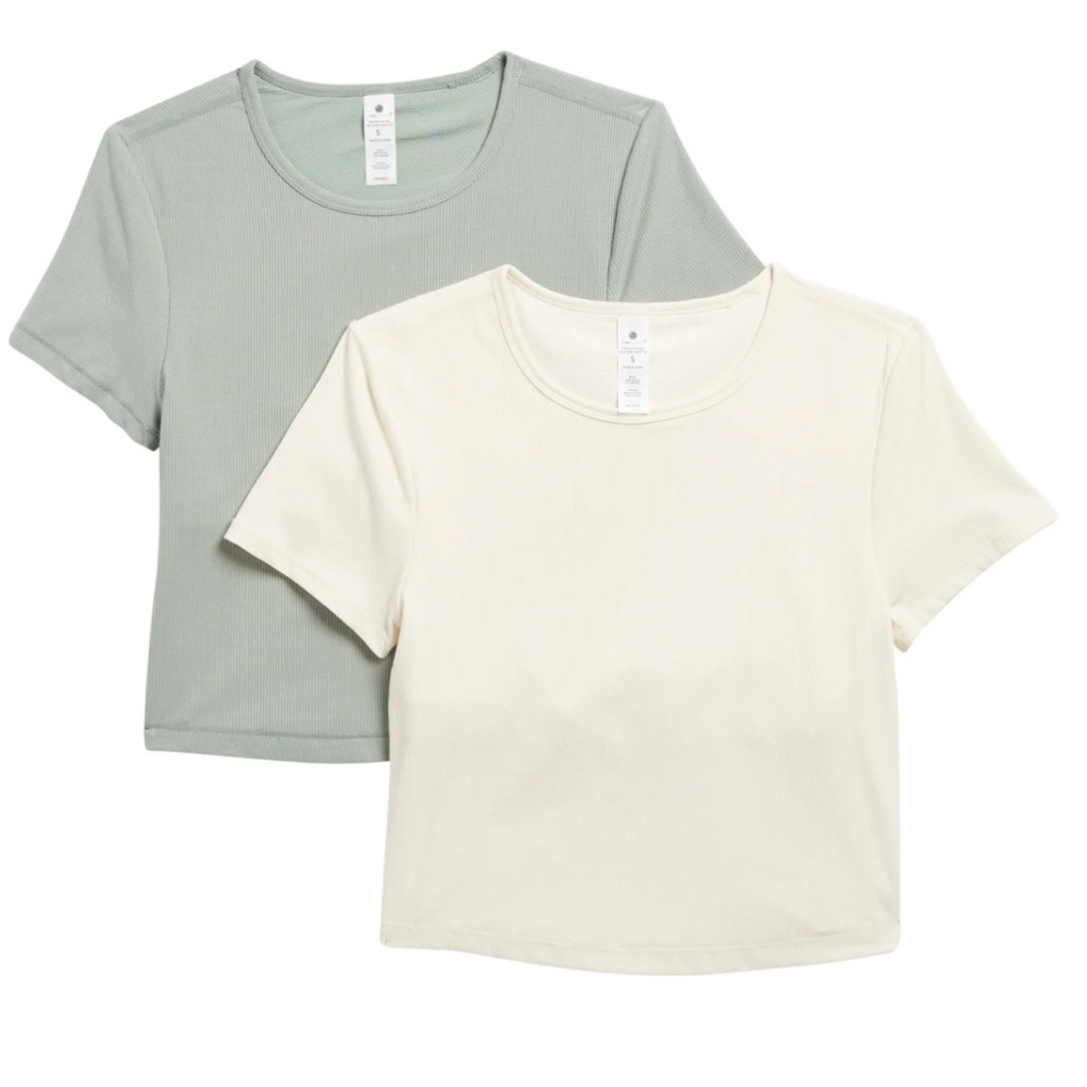 Yogalicious Green and Cream Cropped T-Shirts